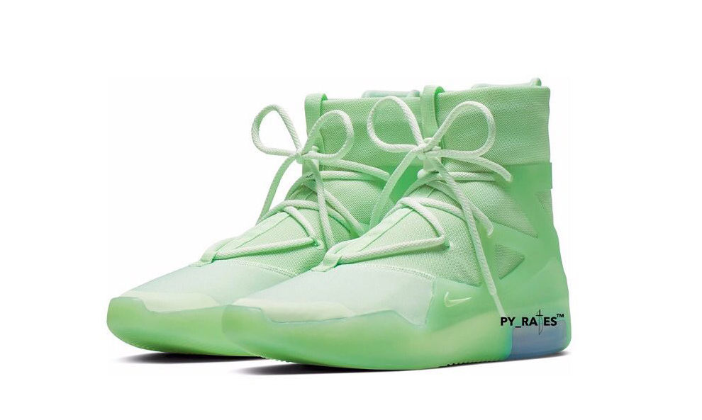 荧光色来袭？Air Fear of God 1 新配色曝光