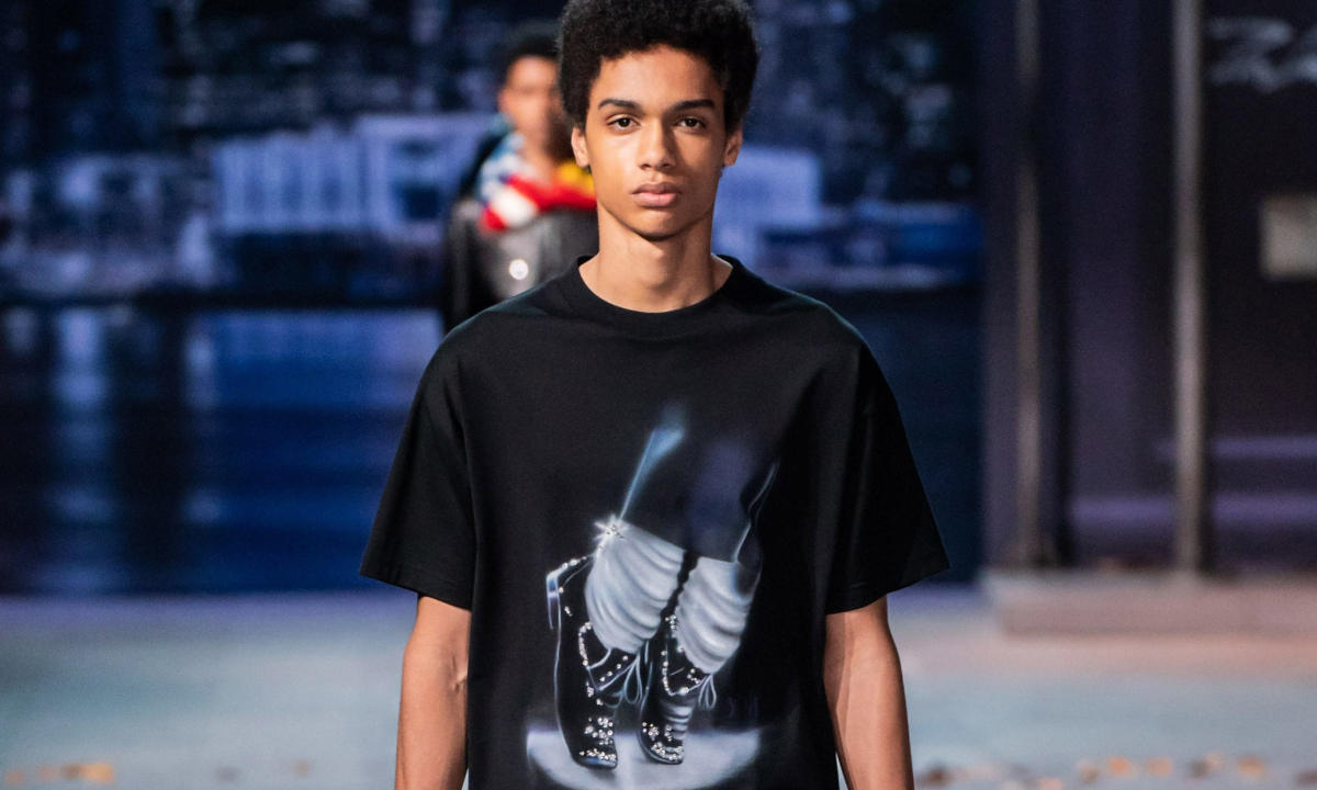 Louis Vuitton 2019 秋冬受纪录片《Leaving Neverland》波及