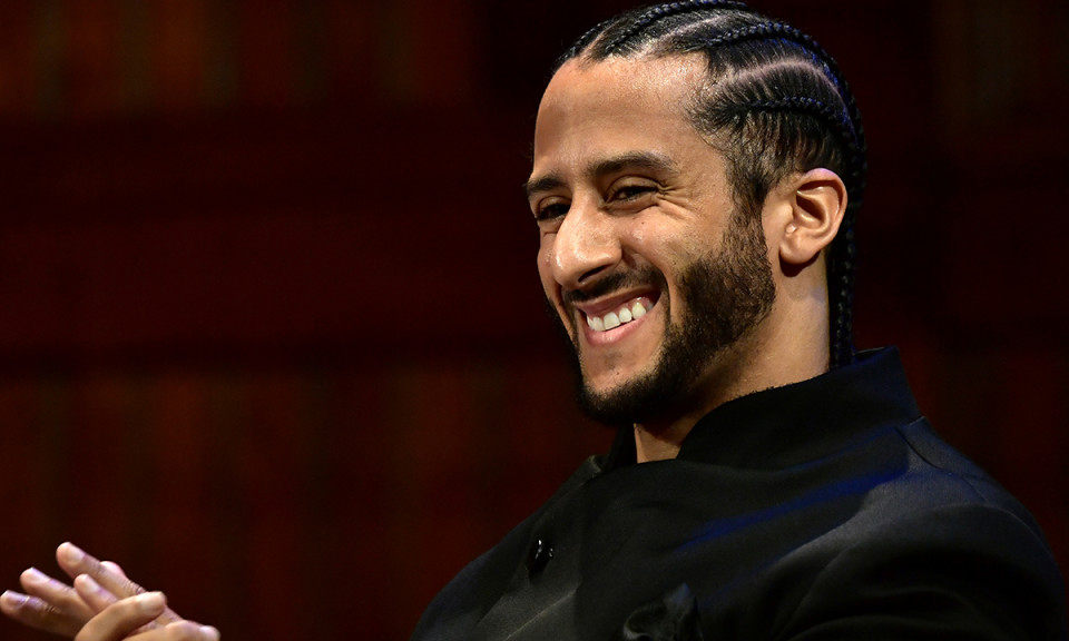 远远低于预期，Colin Kaepernick 和 NFL 之间的和解金不超过 1,000 万美元