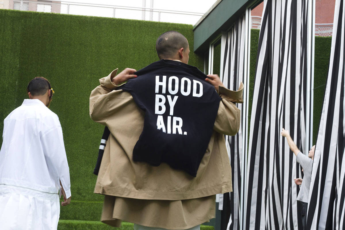 你已经忘了 HOOD BY AIR 吗？