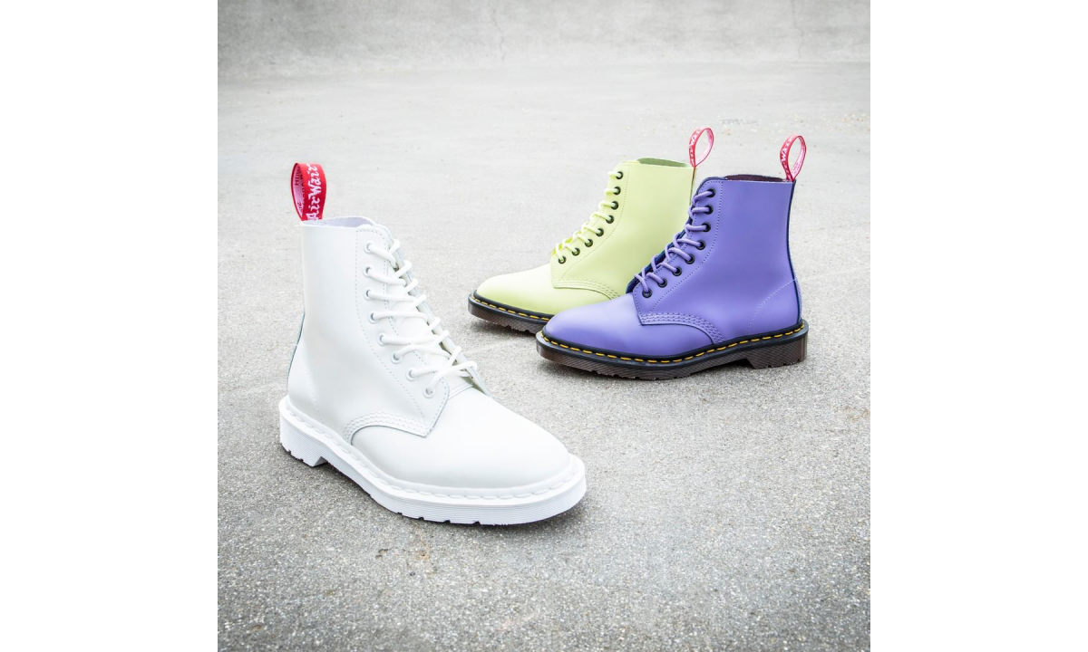 UNDERCOVER x Dr.Martens 再度带来一组全新联名靴款