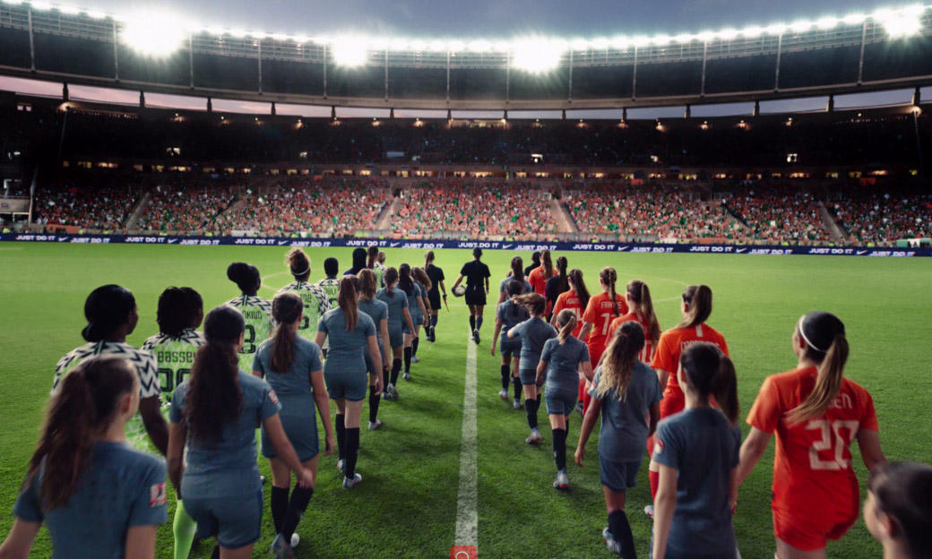 致敬今夏女子足球盛宴，Nike 推出 “Dream Further” 短片