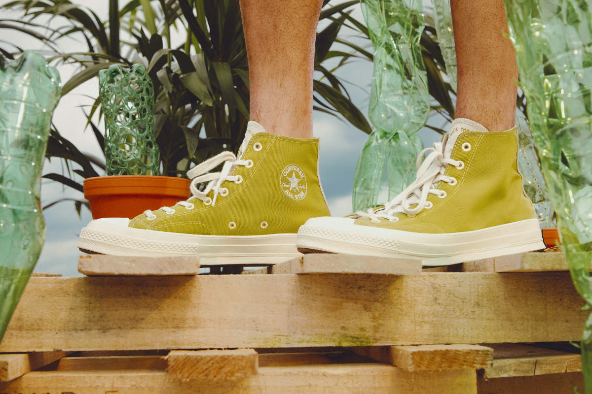 CONVERSE 用塑料瓶就能做出帆布鞋了？