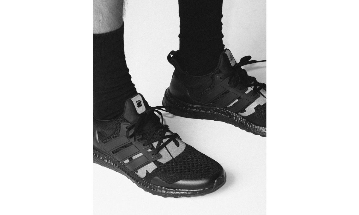 UNDEFEATED x adidas Ultra Boost 1.0 “Blackout” 即将来袭
