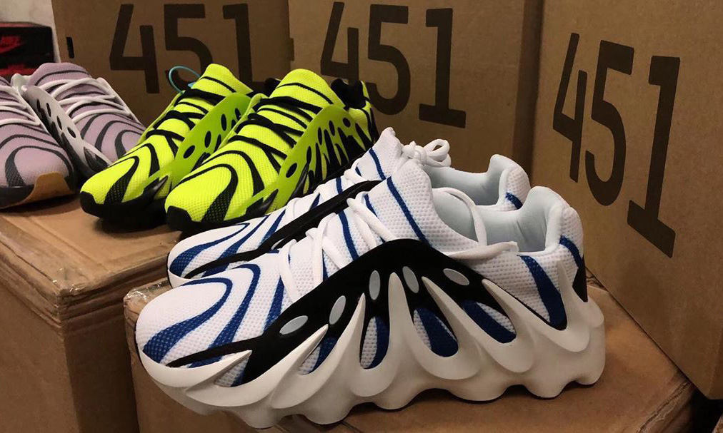 发售在即？多组 YEEZY 451 实物图片曝光