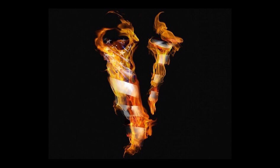 VLONE 发布独立日限定 T 恤