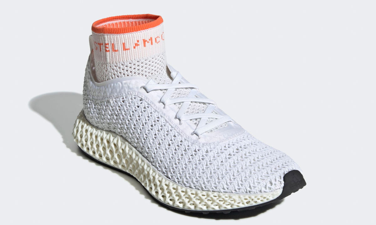 Stella McCartney 释出全新配色 adidas Alphaedge 4D