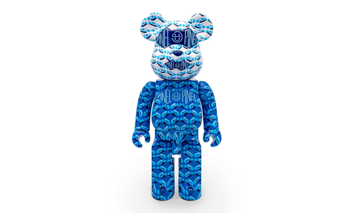BE@RBRICK 联乘多个时尚品牌， 于澳门打造 3000% 艺术装置展览