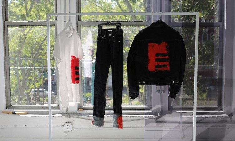 Helmut Lang 与艺术家 Josephine Meckseper 合作推出胶囊系列