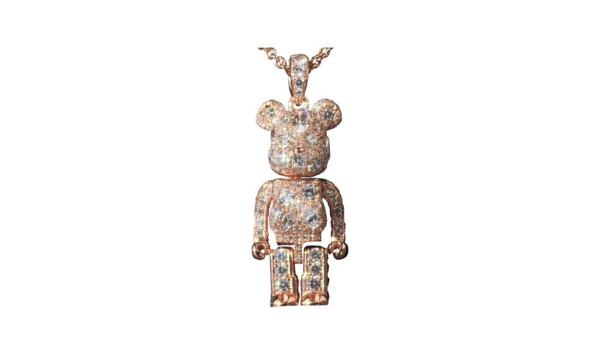 MEDICOM TOY 携手 Velvet Lounge 推出全新 STARDUST BE@RBRICK 吊坠