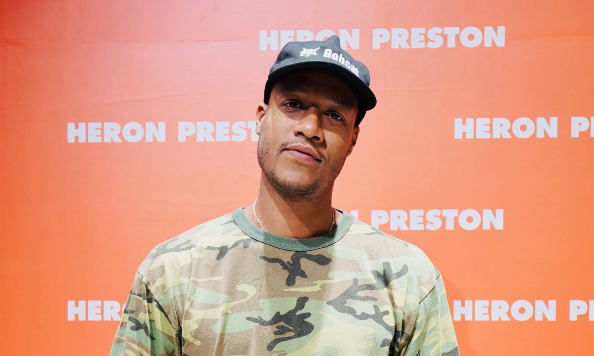 专访 Heron Preston: 最糟糕的事，莫过于全新衣物被当成垃圾丢掉