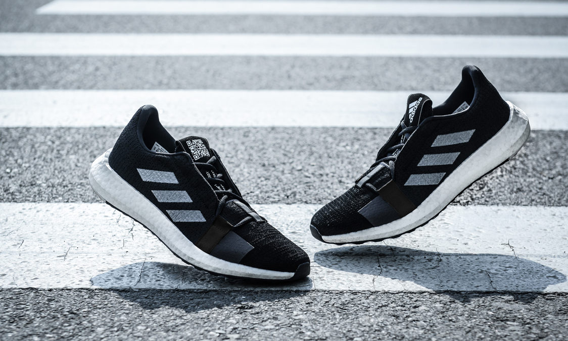 唤醒轻盈的城市生机，adidas 推出 SenseBOOST GO 系列跑鞋