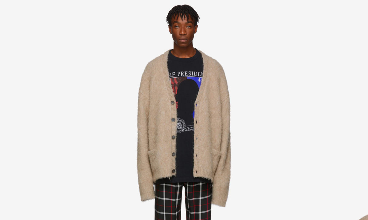 VETEMENTS 推出价值 1,710 美元 Kurt Cobain 同款开衫
