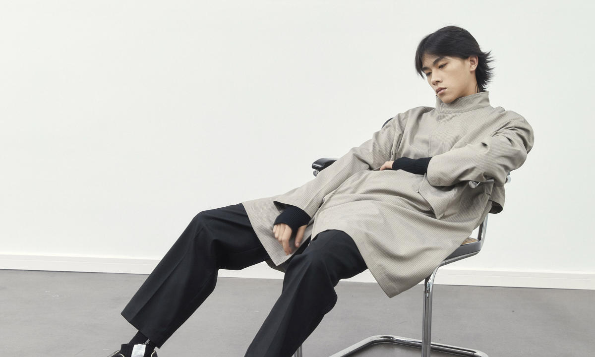 SimpleProject 2019 秋冬 “Simplify” 系列造型 Lookbook 释出