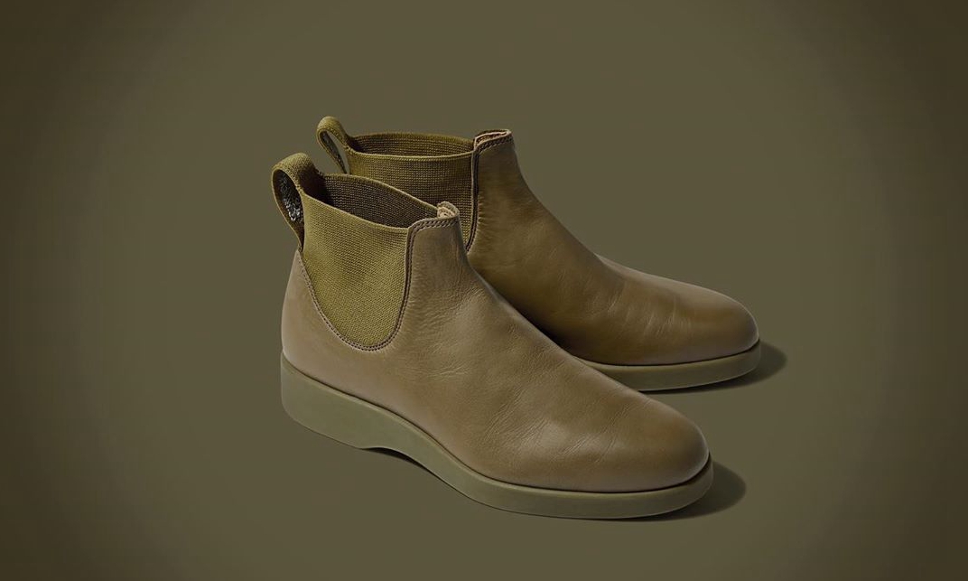 Marc Newson 携手 R.M.WILLIAMS 带来 Yard Boot 365 系列鞋款
