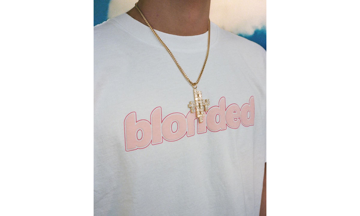 Tee + 黑胶唱片，Frank Ocean 推出新周边系列