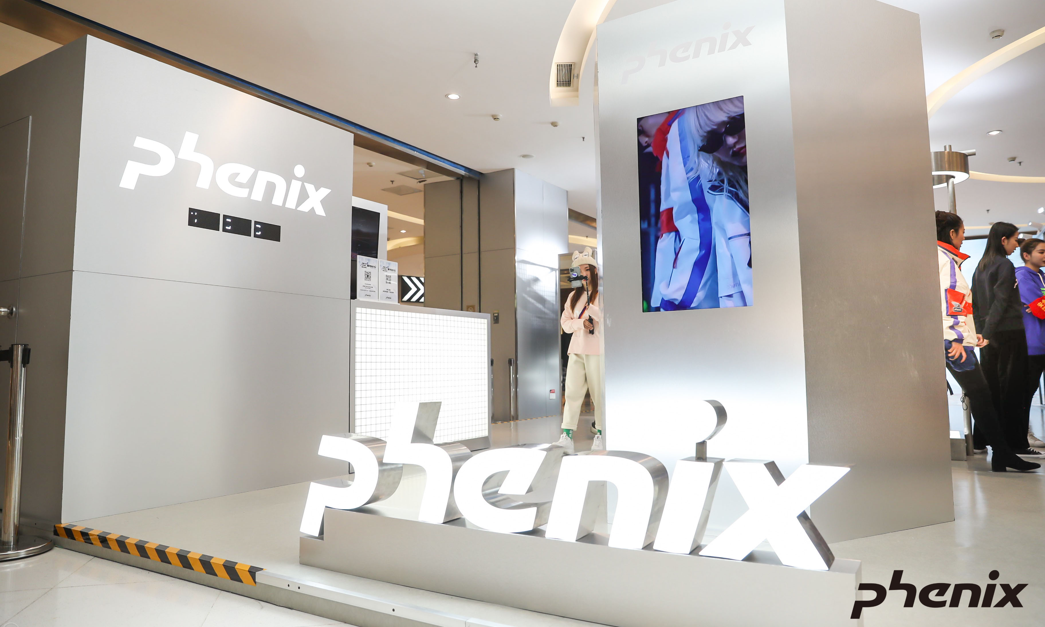 phenix Pop-up Store 北京朝阳大悦城正式开业