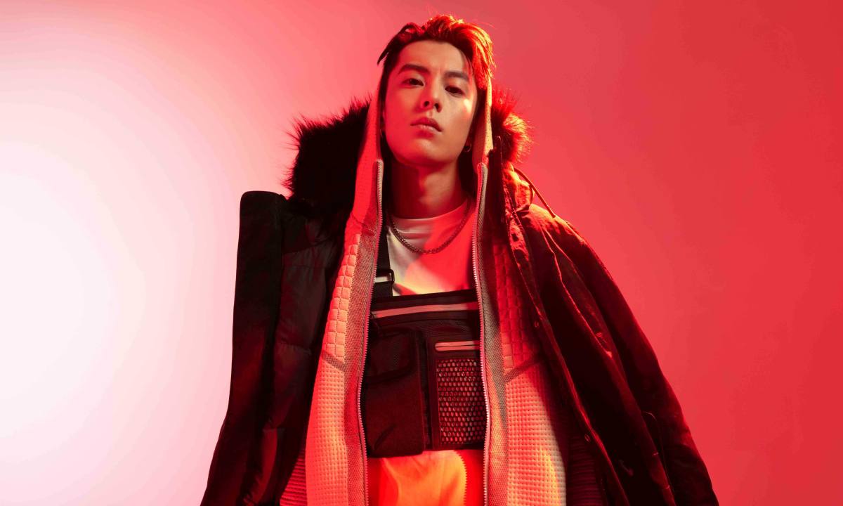 11.11 热血冻不住，王鹤棣演绎 Nike 冬日造型