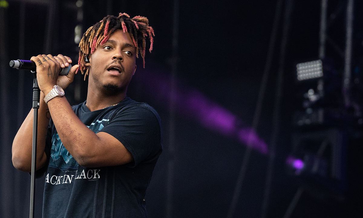 美国说唱歌手 Juice WRLD 因突发癫痫不幸去世