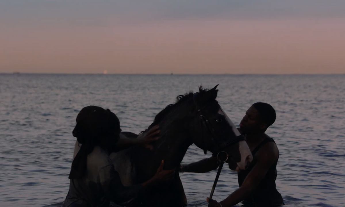 Daniel Caesar 联手牙买加歌手 Koffee 重新演绎《CYANIDE》