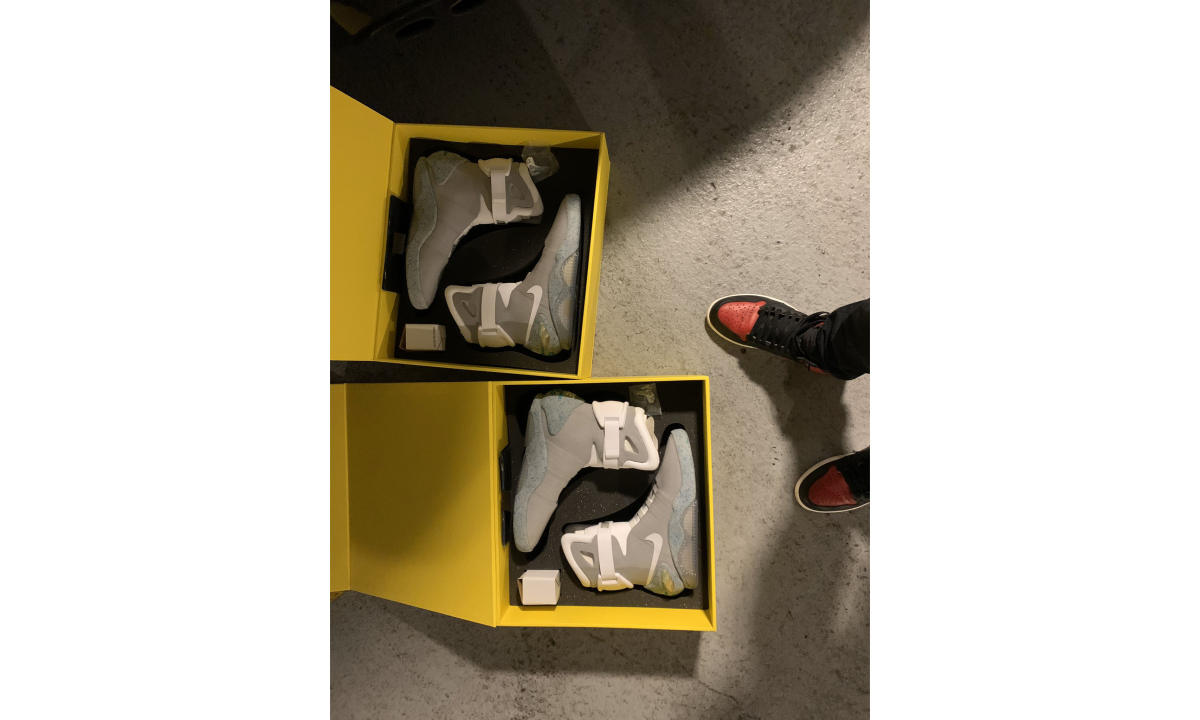 天上掉馅饼？俄勒冈一仓库中发现 6 双 Nike Mag