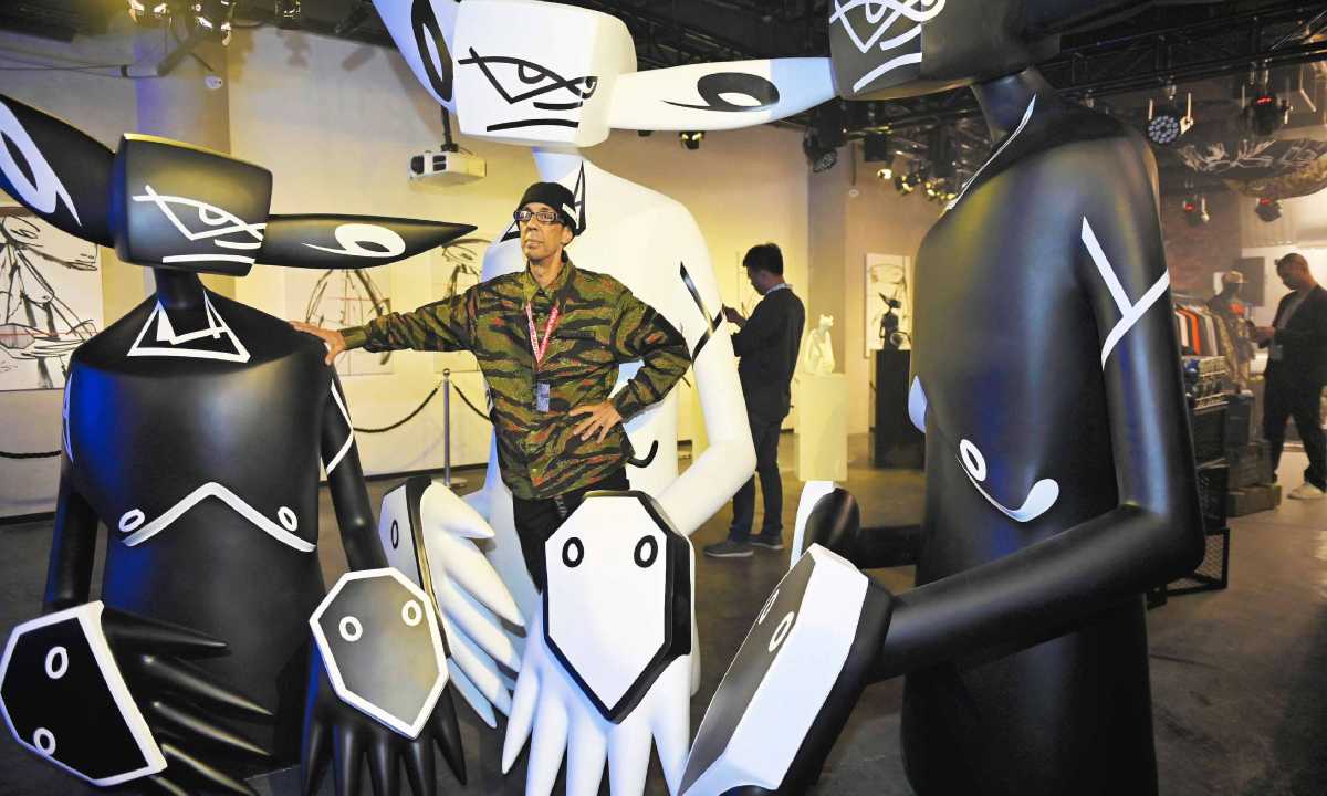 Futura Laboratories 联手 Upswing、PL+艺术空间呈现「Right Here, Right Now」上海 Pop-Up Store