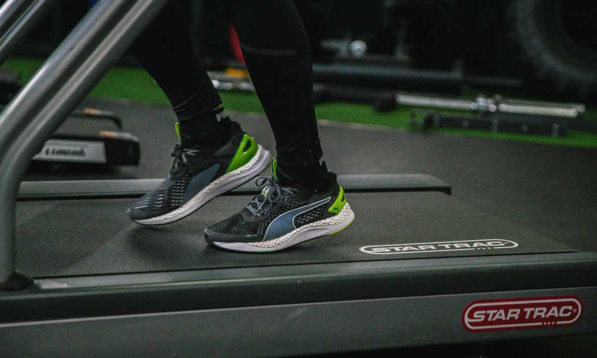 重新定义你的速度，PUMA 全新跑鞋 SPEED 600 2 疾速登场