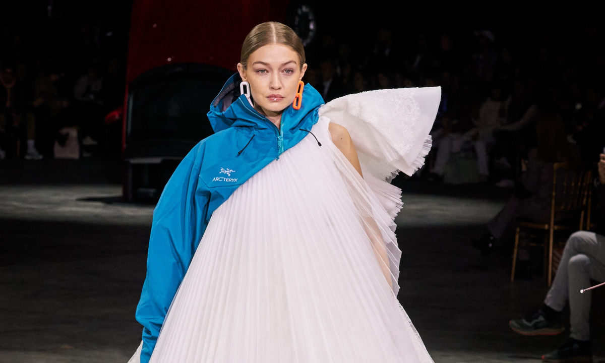 Off-White™ 2020 秋冬女装系列秀场回顾