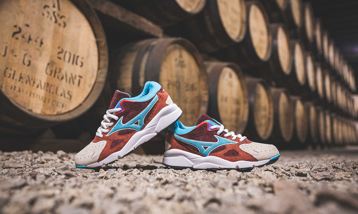 球鞋名所 HANON 正式发布 HANON x MIZUNO 联名鞋款
