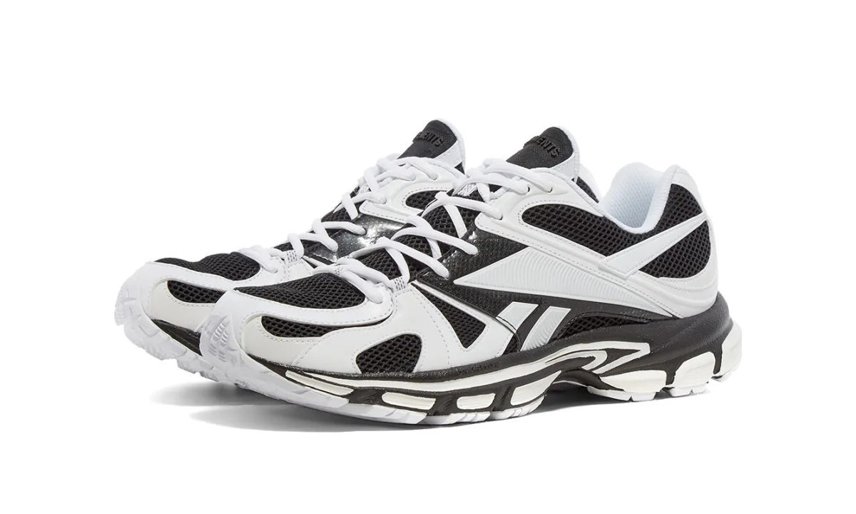 VETEMENTS 惊喜发布 2020 春夏 Reebok 合作鞋款 Spike Runner