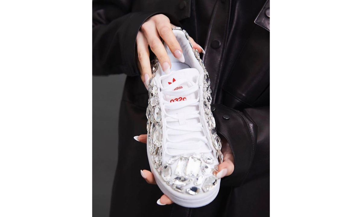 抢先预览 032c x adidas Originals Campus 80s