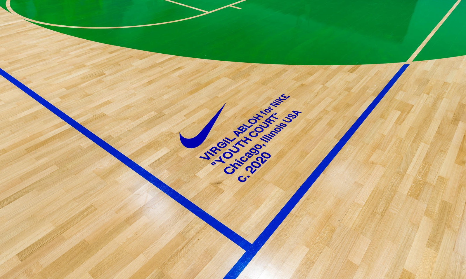 Nike 携手 Virgil Abloh 为芝加哥 Boys & Girls 俱乐部设计主题篮球场