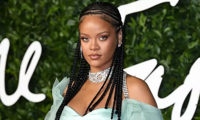 Rihanna 个人纪录片定名为「Rihanna: Volume 1」
