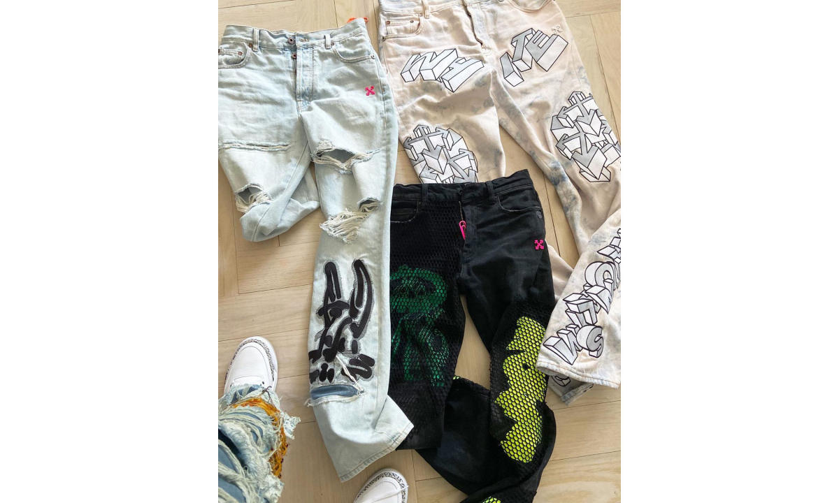 WHO DECIDES WAR x Off-White™ 最新合作牛仔裤曝光
