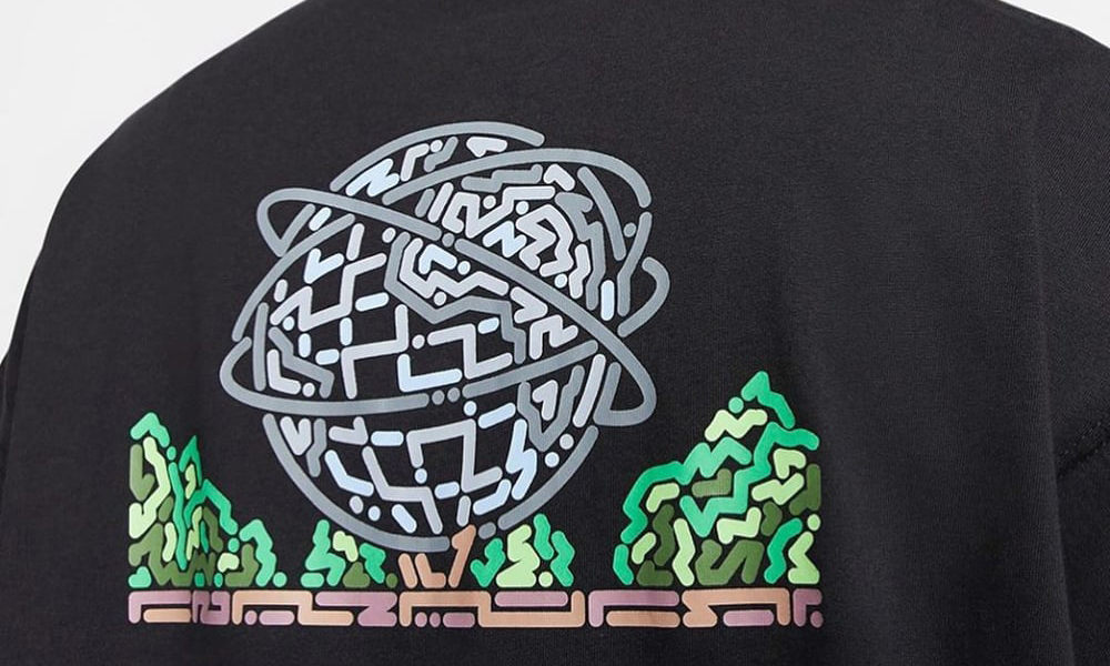 与韩国艺术家 Yoon Hyup 合作，Nike SB 全新胶囊 T 恤系列正式发售