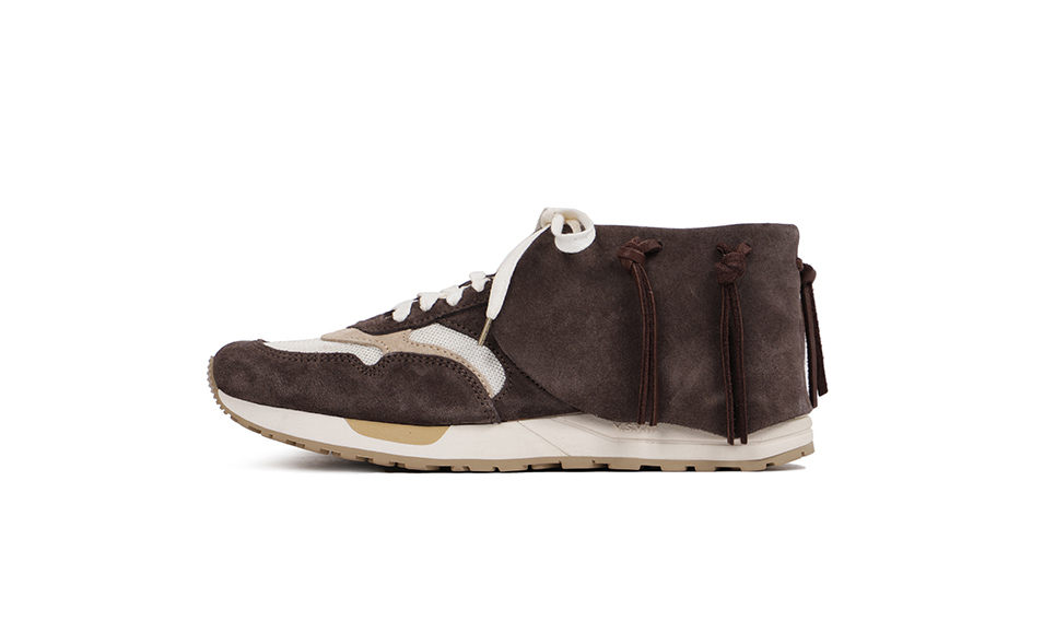 visvim 为招牌鞋款 Roland Jogger 加上了 Lhamo「边裙」