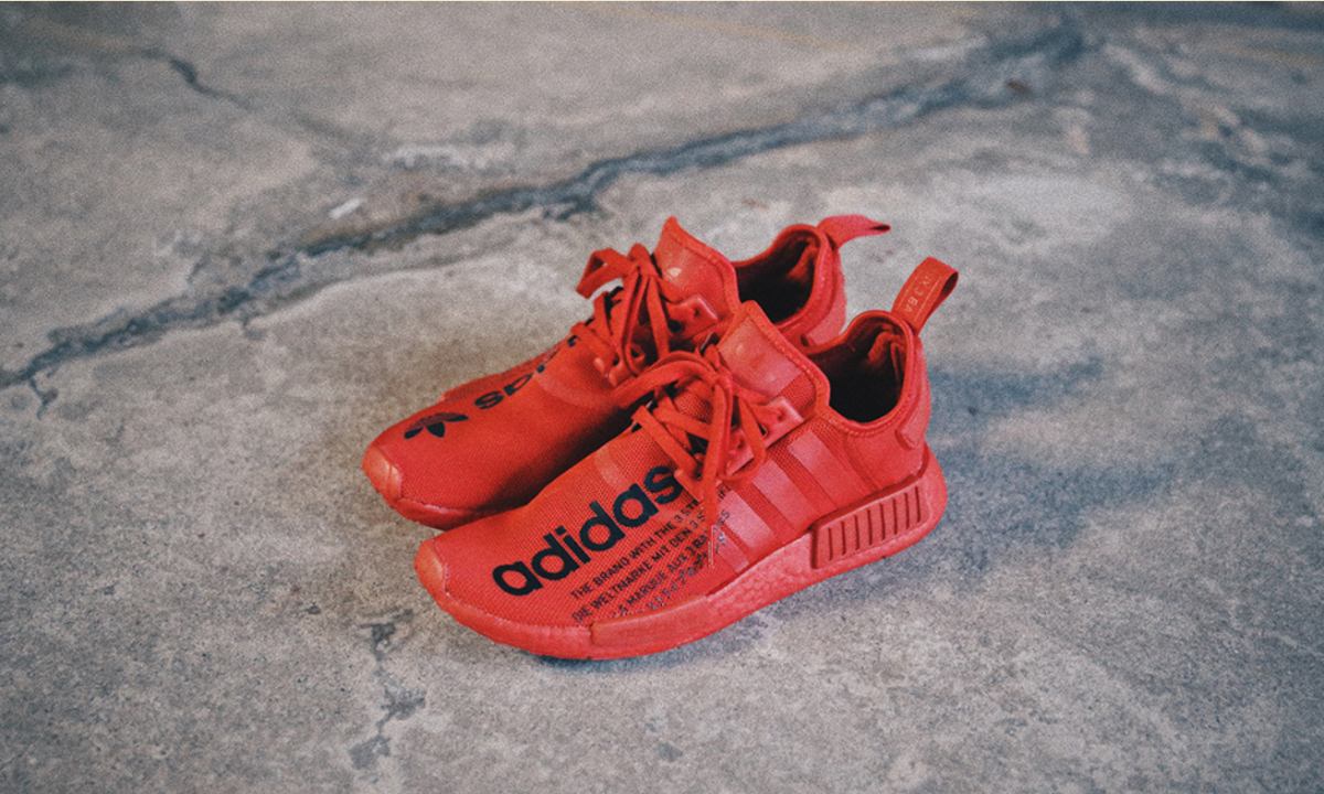 atmos x adidas Originals NMD R1 TRIPLE RED 将于 4 月 18 日发售