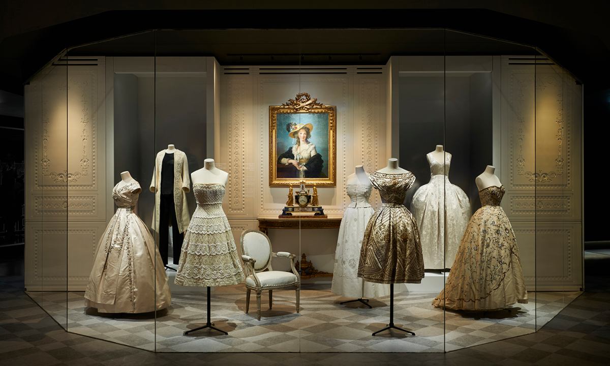 Christian Dior 展览纪录片于 YouTube 上线