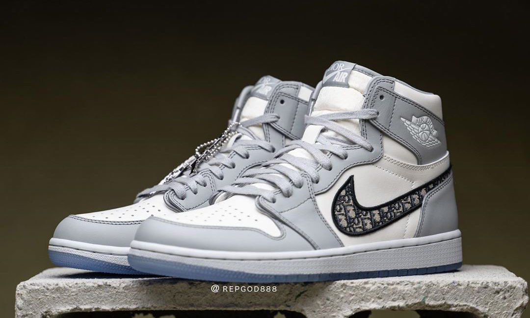 过过眼瘾？全方位近赏 Dior x Air Jordan I