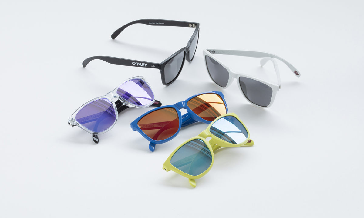 重塑经典，OAKLEY 推出 「Frogskins™」35 周年纪念系列