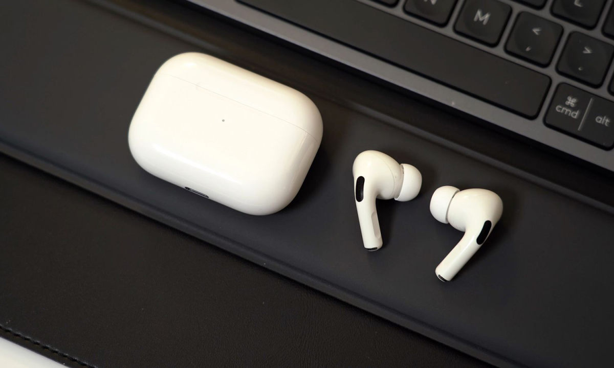 苹果或将在 5 月推出新款 AirPods，售价降低无降噪功能