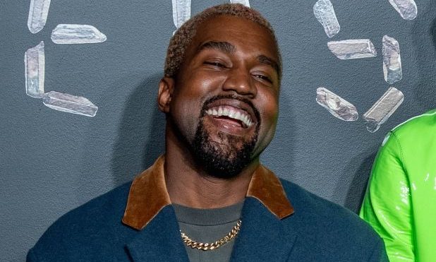 《Forbes》报道 Kanye West 净资产超 10 亿美元