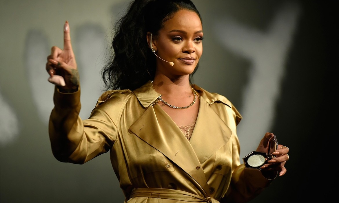 Rihanna 确认推出 Fenty Skin 护肤线