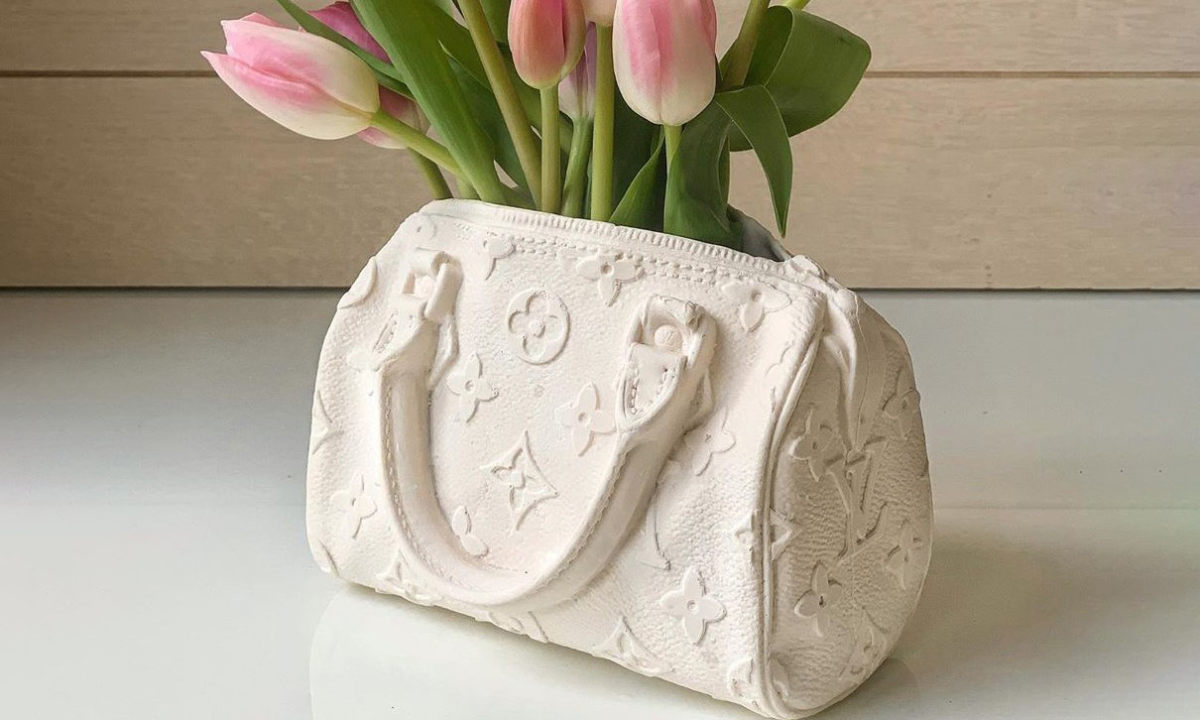 以 LV Speedy Bag 为原型，Bodega Rose  推出最新设计感花瓶