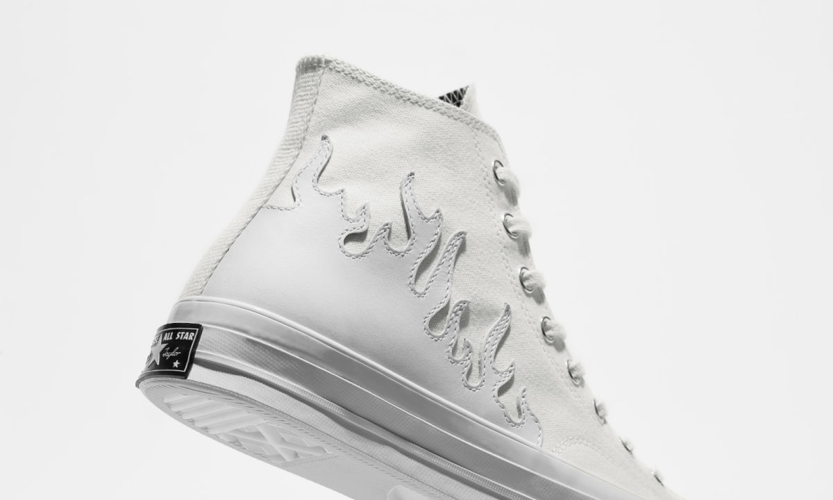 CONVERSE 推出全新 WHITE FLAMES 系列