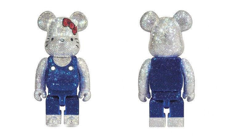 闪闪惹人爱，MEDICOM TOY 推出全新施华洛世奇版 Hello Kitty BE@RBRICK 玩偶