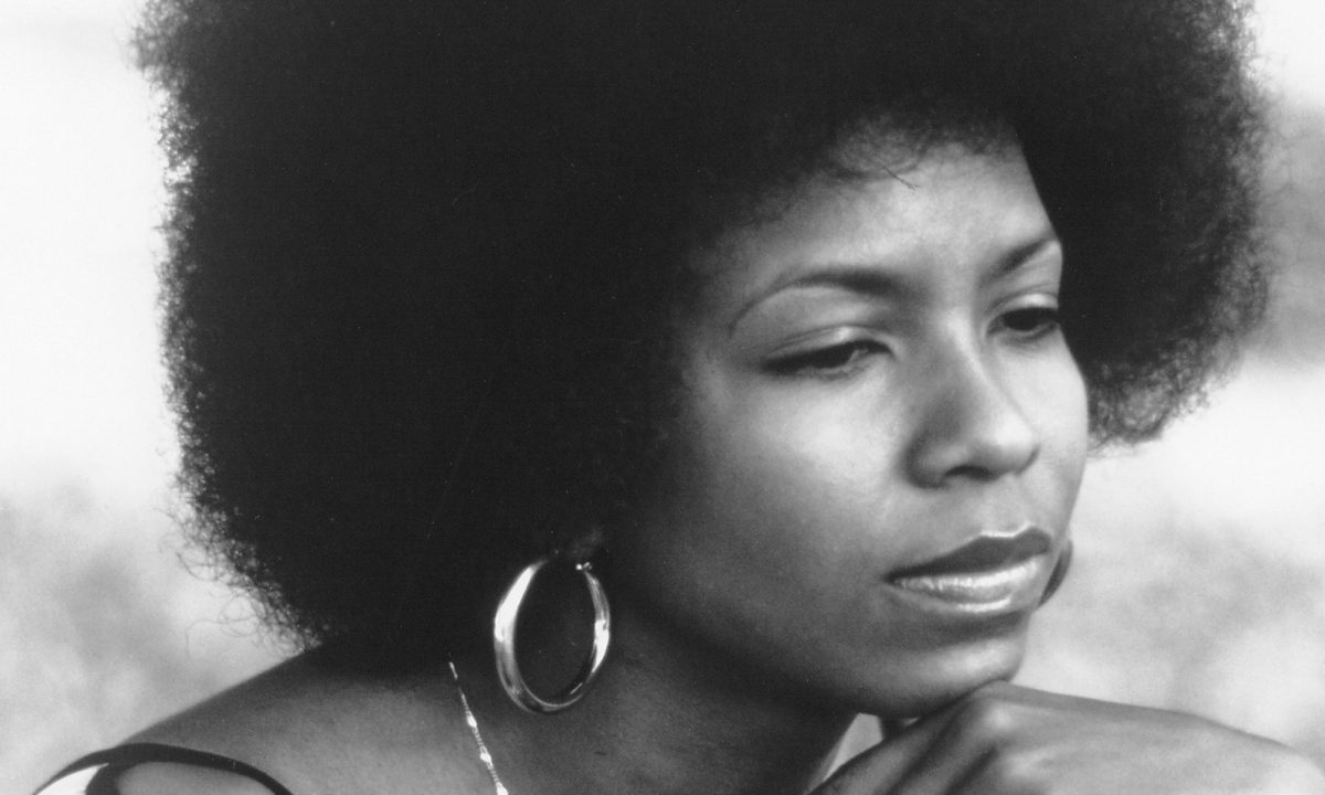 美国传奇 R&B 女歌手 Betty Wright 离世