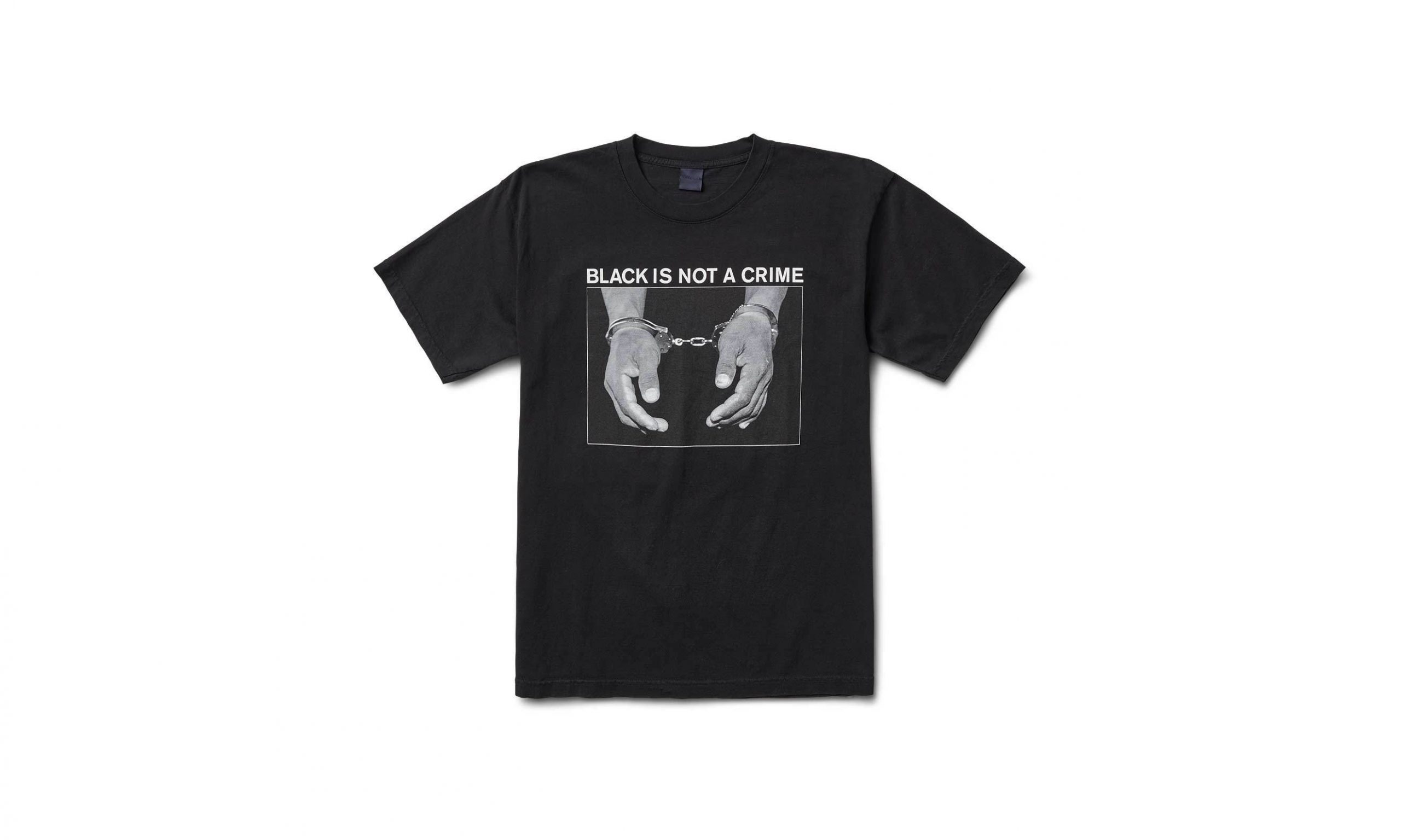 Freshjive 用新 T-Shirt 来向最近的黑人歧视案件表态