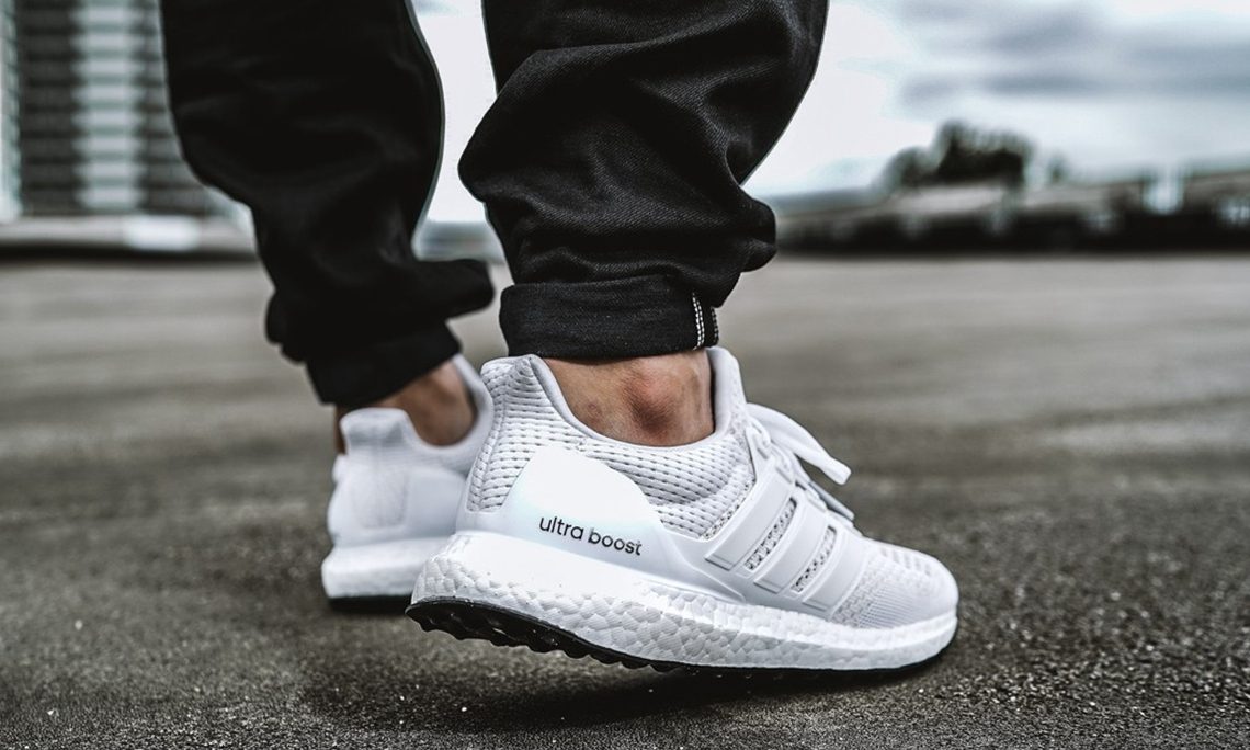 延续经典，adidas Ultra Boost 1.0「Triple White」即将再度发售