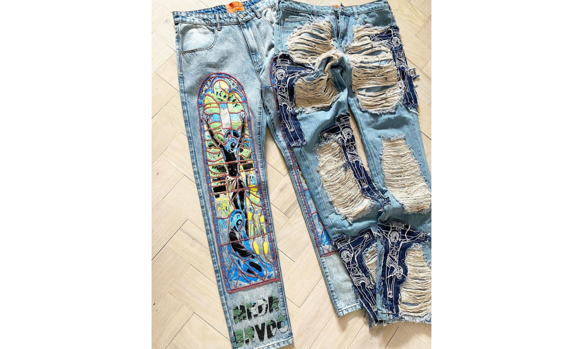 WHO DECIDES WAR 曝光全新宗教风单品